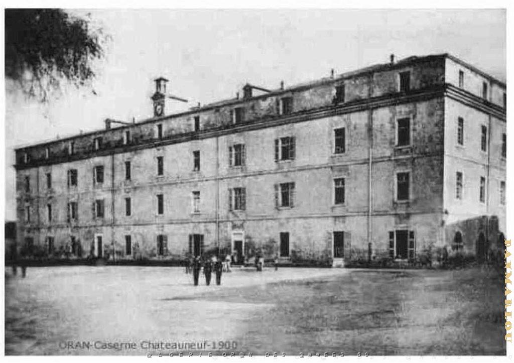 la caserne de chateauneuf 1900.jpg
